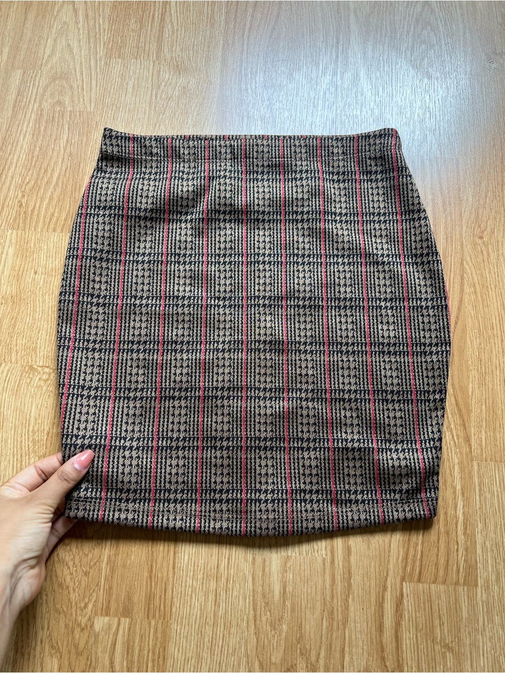 Popular 21 Plaid skirt in Brown & Burgundy